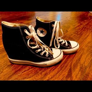 chunky heel converse